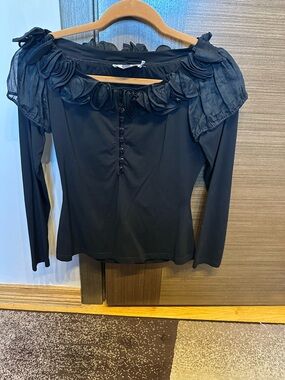 Anne Fontaine Women's Black Long-Sleeve Ruffled Off-Shoulder Top  size 40